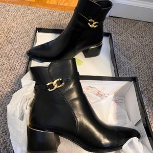 NY&C black booties